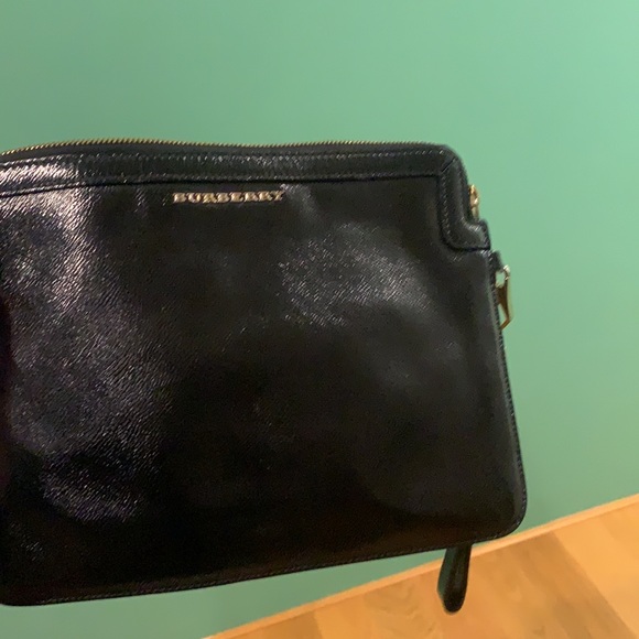 Authentic Burberry clutch - Picture 7 of 16
